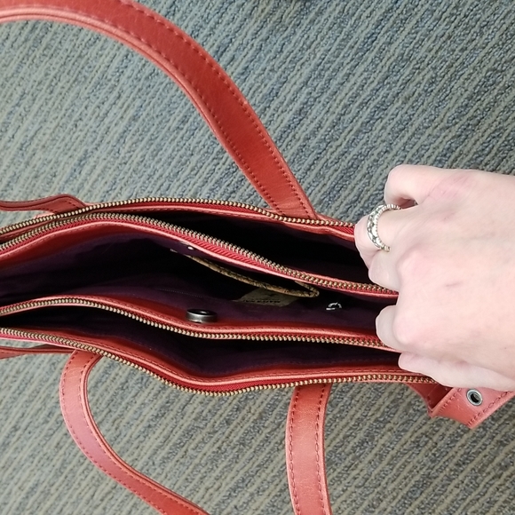 Matt and Nat Vegan Leather Tote - Picture 10 of 17